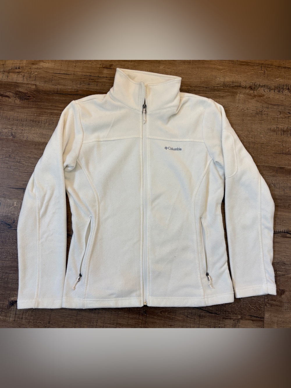 Columbia Women’s White Fleece Full Zip Jacket with Zippered Pockets Medium